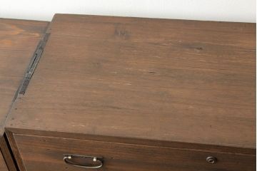 アンティーク家具　☆アンティーク　シンプルなチェスト(箪笥)