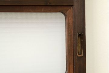 ★古民具・骨董　銀モールガラス入り裏障子付き格子戸2枚セット?(引き戸・建具)