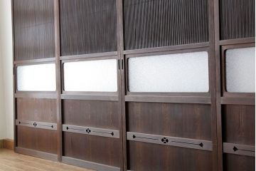古民具・骨董　極細万本格子のダイヤガラス入り格子4枚セット(裏障子付き)引き戸・板戸)