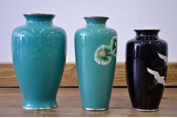 ○古い七宝焼　花瓶6点(鶴・孔雀の図)