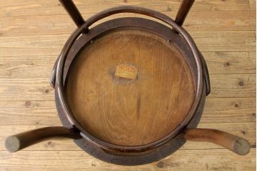 アンティーク家具　イギリスアンティーク　ベントウッドアームチェア?トーネット1脚(椅子)