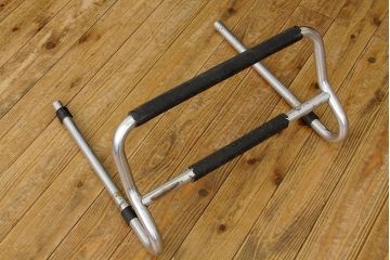 ヴィンテージ家具　イギリスビンテージ　バーバーチェア?椅子(床屋)