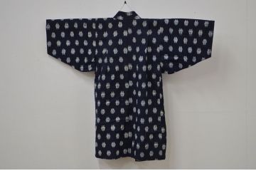 ○古い木綿着物　4点(絣古布材料)