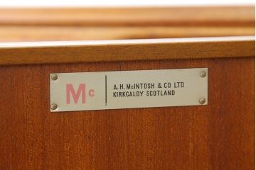 北欧ミッドセンチュリーサイドボード(リビングボード)A.H.McINTOSHマッキントッシュ?