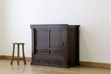 アンティーク家具　古民具・骨董　シックな三尺近江水屋箪笥(サイドボード)?