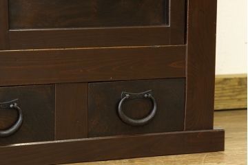 アンティーク家具　古民具・骨董　シックな三尺近江水屋箪笥(サイドボード)?