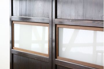 ★アンティーク　使い込まれたガラス入り帯戸2枚セット(ガラス帯戸、扉・板戸)