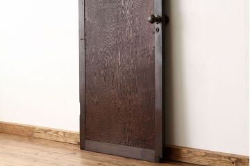 昭和レトロ　古い木の希少な六角ノブ付きドア?(扉)