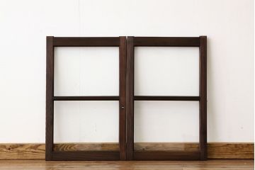 アンティーク　古い木の小さなガラス戸2枚(引き戸)