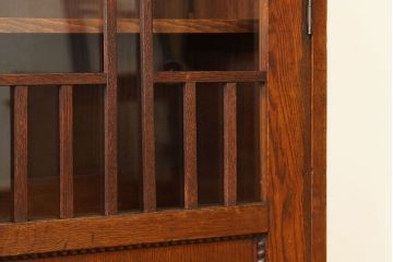 アンティーク家具　大正ロマン　素敵なデザインの象嵌入り引き出し本箱(ブックケース)