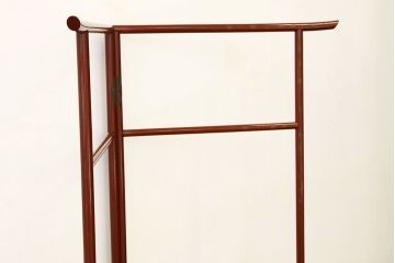 アンティーク　シンプルな金蒔絵の衣桁(漆器衣絞掛けハンガー)