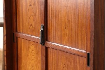 アンティーク家具　古民具・骨董　総欅無垢　特別注文造りの帳場箪笥(引き出し金庫)