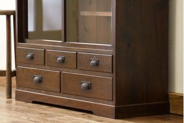 レトロ家具　昭和レトロ　古い木のアンティーク結霜ガラス収納棚(茶箪笥)