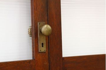アンティーク　古い木のモールガラス観音開きドアセット(扉・建具)