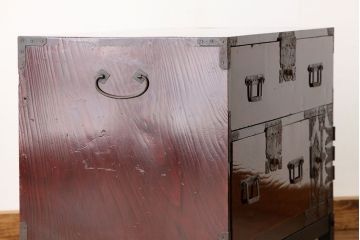 アンティーク家具　古民具・骨董　重厚な鉄脚付き希少な村上箪笥ローボード(チェスト・時代箪笥)