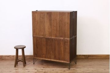 アンティーク家具　☆アンティーク　古い桐材鉄脚付き　5丁引き出し重ねチェスト(箪笥アイアン、桐箪笥、桐たんす)