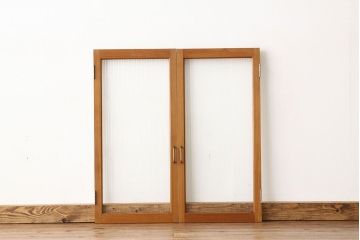 昭和レトロ　シンプルなモールガラス観音扉窓セット?