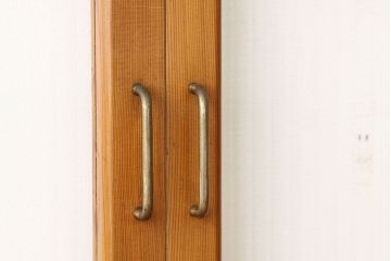 昭和レトロ　シンプルなモールガラス観音扉窓セット?