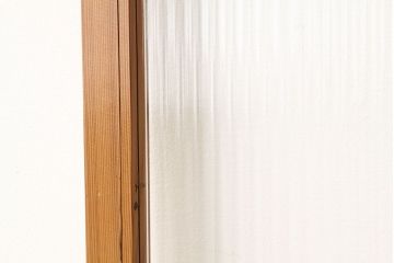 昭和レトロ　シンプルなモールガラス観音扉窓セット?