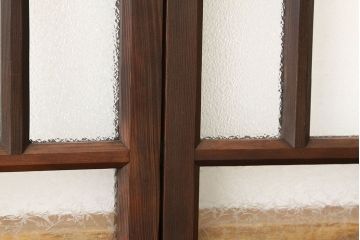 アンティーク　ダイヤと結霜ガラス入りシックなガラス戸2枚セット(引き戸・窓)