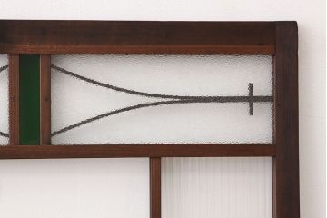アンティーク　希少なガラス入り古い木のデザイン窓1枚(ガラス戸)