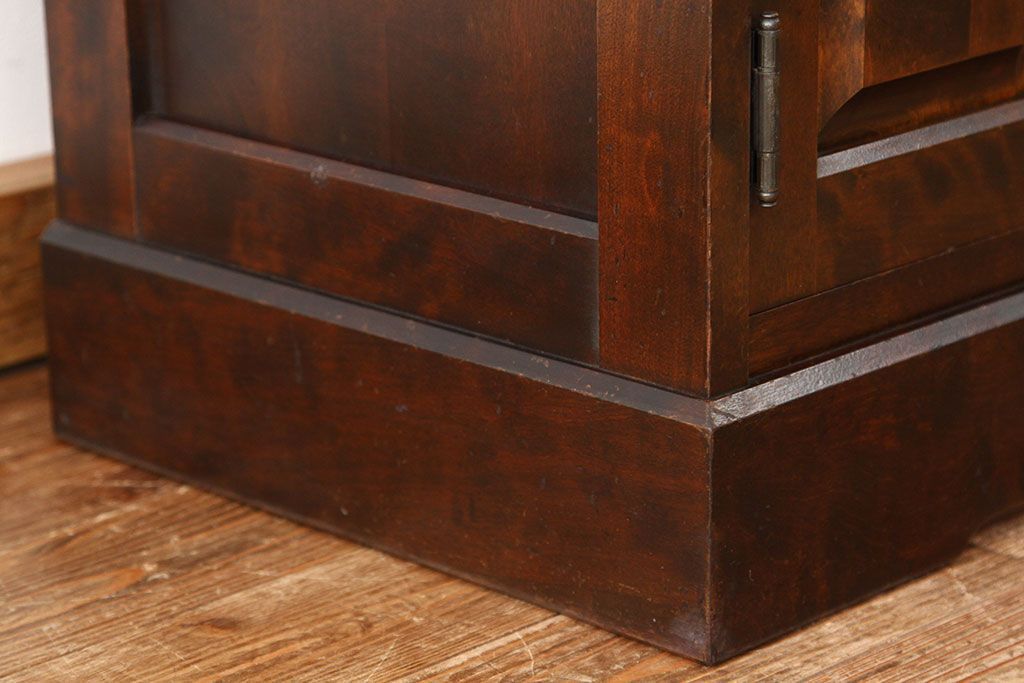 中古　北海道民芸家具　食器棚HM165定価42万円(収納棚)