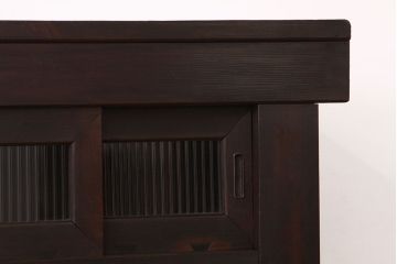 アンティーク家具　古民具・骨董　古い木のモールガラス入り四尺水屋箪笥(たんす)