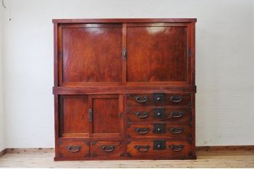 アンティーク家具　極上!古い欅材の重厚な二段重ね収納箪笥