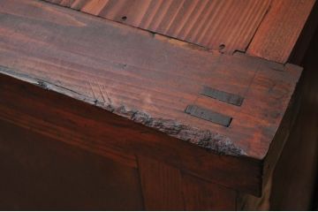 アンティーク家具　極上!古い欅材の重厚な二段重ね収納箪笥