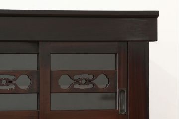 アンティーク家具　古民具・骨董　古い木の重厚な上下一間水屋箪笥(食器棚)