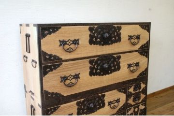 アンティーク家具　明治〜大正時代 総桐佐渡箪笥(小木、桐箪笥、桐たんす)