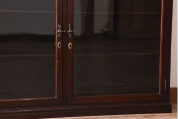 アンティーク家具　イギリスアンティーク特大キャビネット