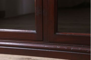 アンティーク家具　イギリスアンティーク特大キャビネット