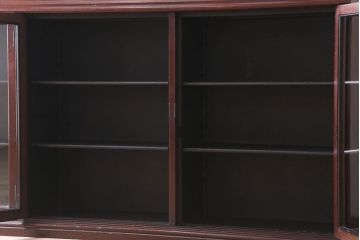 アンティーク家具　イギリスアンティーク特大キャビネット