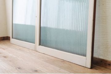 アンティーク　シャビーなペイントのレトロな銀モールガラス引き戸2枚セット(3)