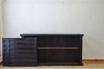 アンティーク家具　味のある横桟時代箪笥サイドボード(水屋箪笥)