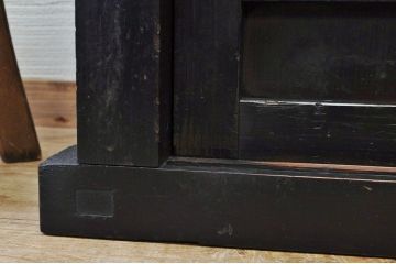 アンティーク家具　味のある横桟時代箪笥サイドボード(水屋箪笥)