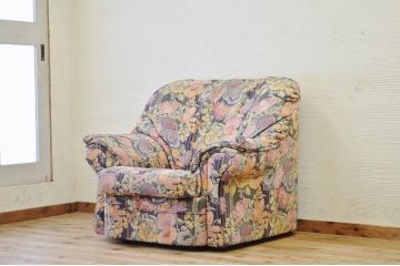 中古ヨーロッパ製ゴブラン織り高級シングルソファ2