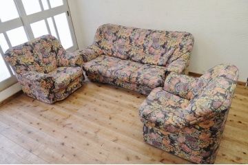 中古ヨーロッパ製ゴブラン織り高級シングルソファ2