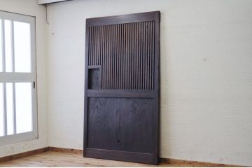 総欅!味のあるシンプルな格子蔵戸