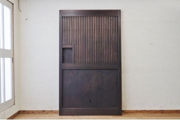 総欅!味のあるシンプルな格子蔵戸