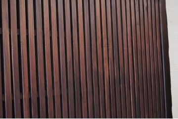総欅!味のあるシンプルな格子蔵戸