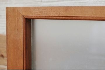 作りの良い小振りな明り取り