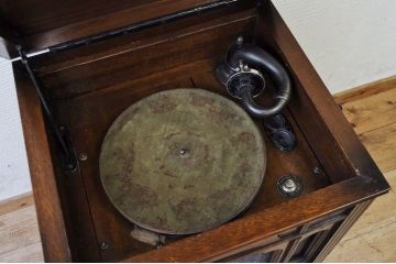 アンティーク雑貨　グラモフォン(GRAMOPHON)　アンティーク　蓄音機