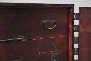 アンティーク家具　江戸期　味わい深い観音開き時代箪笥