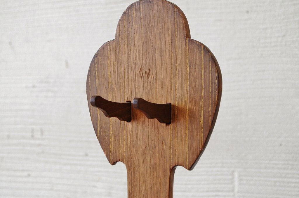 アンティーク雑貨　アンティーク 古い木の引き出し付き三味線立て