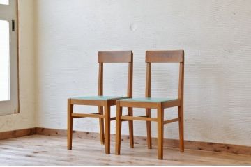 レトロ家具　レトロなデザインの椅子(イス)2脚セット