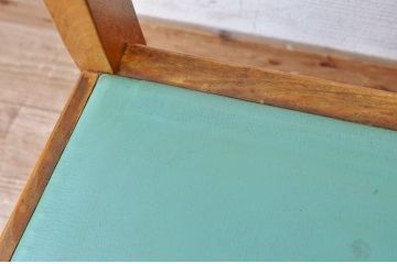 レトロ家具　レトロなデザインの椅子(イス)2脚セット