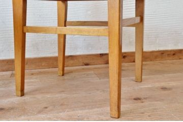 レトロ家具　レトロなデザインの椅子(イス)2脚セット