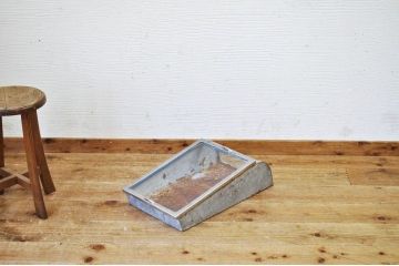 アンティーク雑貨　アンティーク　古い駄菓子屋のレトロなブリキガラスケース